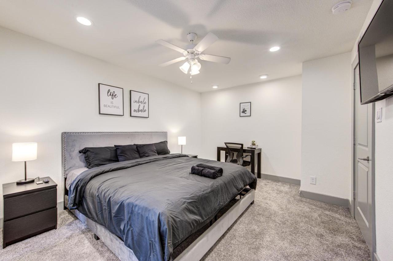 Trendy Midtown Apt, Walk To Shops & Sites, Pets Ok Хюстън Екстериор снимка
