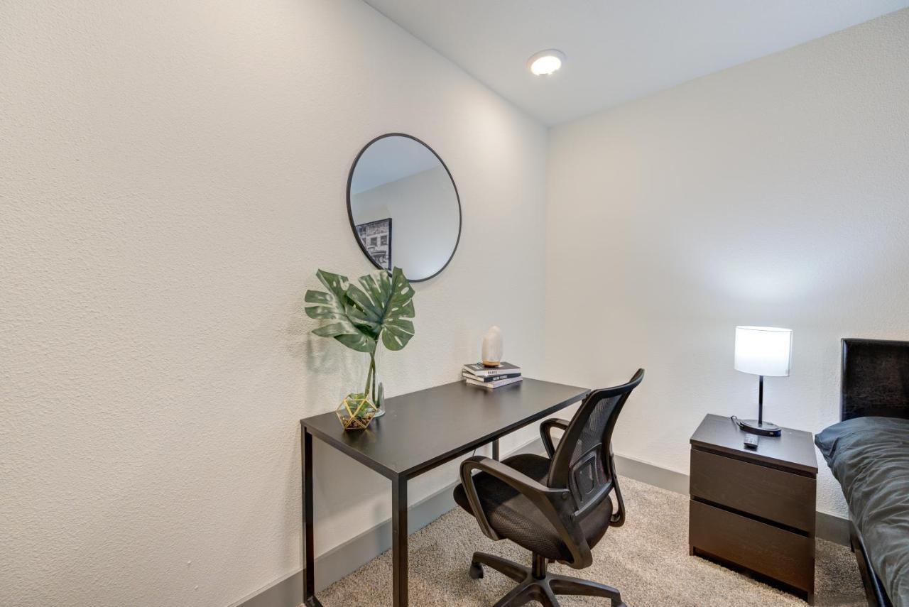 Trendy Midtown Apt, Walk To Shops & Sites, Pets Ok Хюстън Екстериор снимка