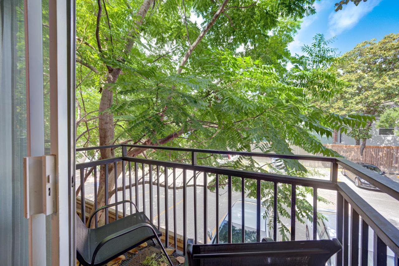 Trendy Midtown Apt, Walk To Shops & Sites, Pets Ok Хюстън Екстериор снимка